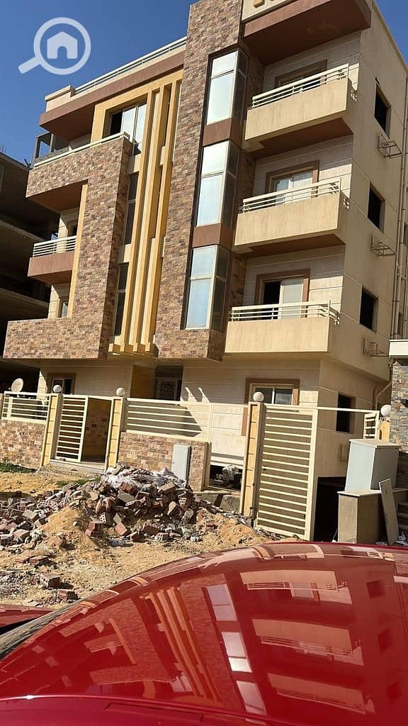 186 sqm Apartment for Sale in Andalus 2 | Near Mohamed Naguib Axis - Więcej