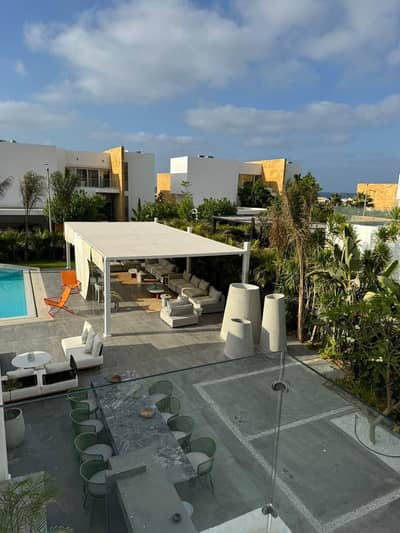فیلا 5 غرف نوم للبيع في الساحل الشمالي، مطروح - Luxury Standalone Villa | Fully Furnished | Private Pool | Seashell