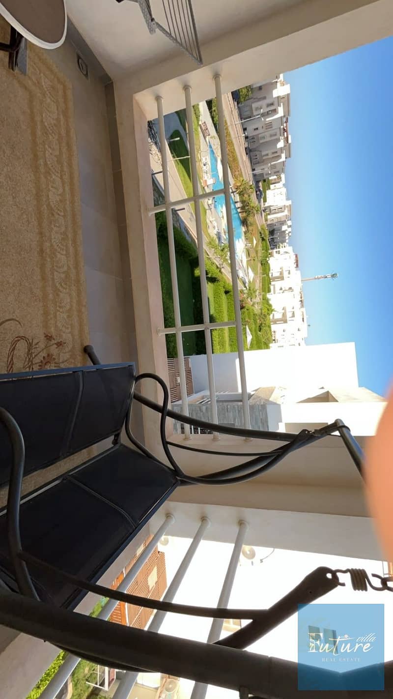2 1001665199. jpg