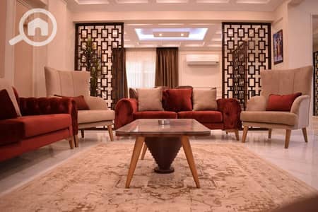 2 Bedroom Hotel Apartment for Rent in Zamalek, Cairo - 17863. jpg 2 Bedroom Hotel Apartment for Rent in Zamalek, Cairo - 17863. jpg