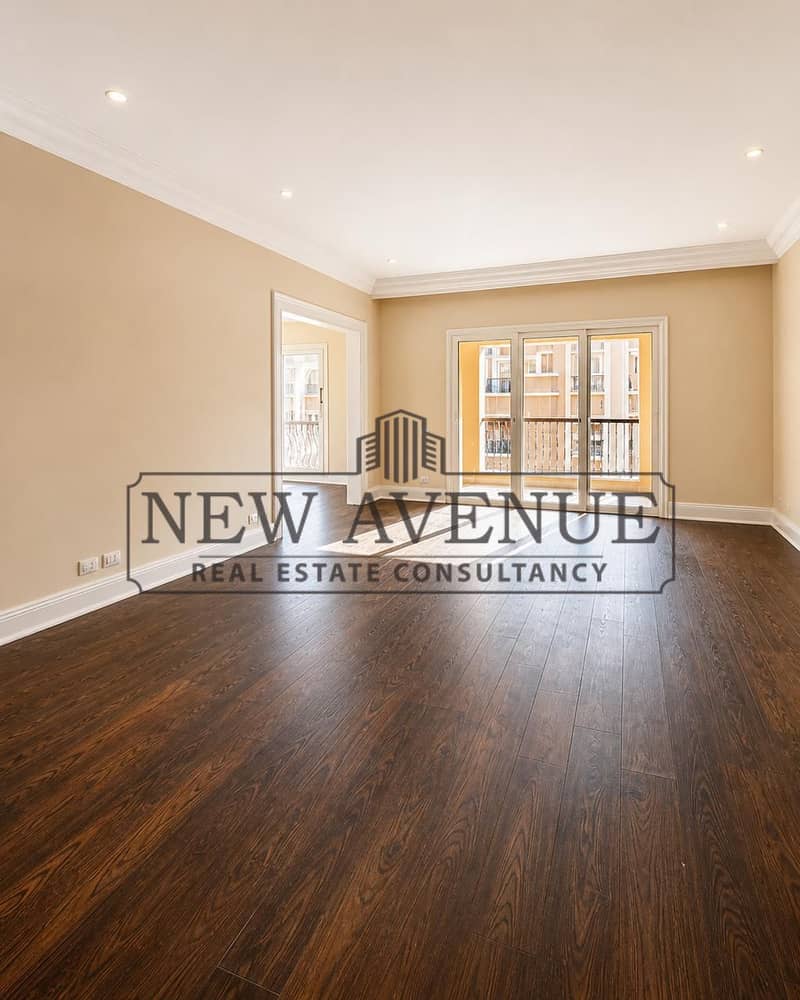 Luxury Apartment for Sale with Open Landscape View in Katameya Plaza New Cairo - Widok 3