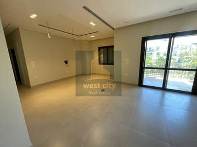 شقة 3 غرف نوم للايجار في الشيخ زايد، الجيزة - IMG-20260725-WA0068. jpg