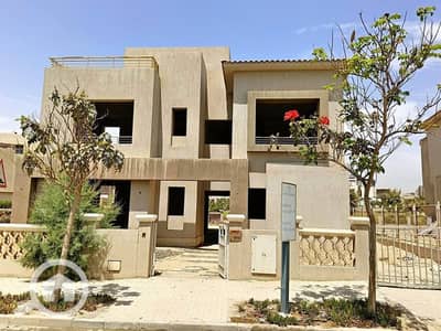 فیلا 4 غرف نوم للبيع في 6 اكتوبر، الجيزة - 588234445_1731240697557430_1391858669387823240_n. jpg