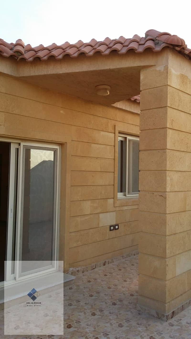 Room for rent in Fifth Settlement – Violet 12, distinctive area, 3 bedrooms, 2 bathrooms on the top floor, with a sea view, and a prime location on a main square. - View 6