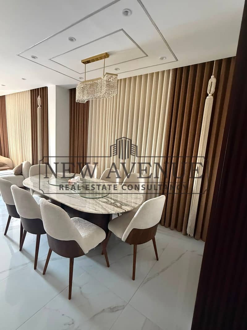 Apartment for Sale super lux finishing and furnished ready to move with open view in el yasmeen villas in new cairo - Aanzicht 2