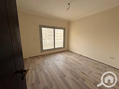 شقة 3 غرف نوم للايجار في مدينة الشروق، القاهرة - IMG-20260722-WA0284. jpg