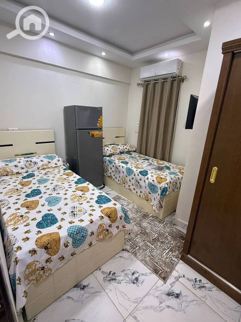 6 1000473942. jpg