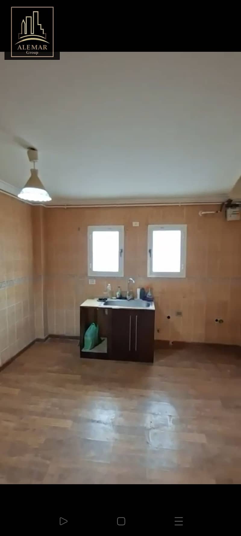 8 1000718856. jpg