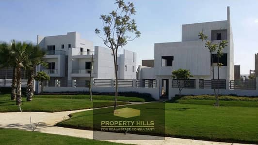 4 Bedroom Townhouse for Sale in 6th of October, Giza - 32670630_10212526768106516_8623923056215064576_n. jpg