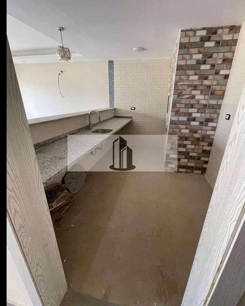 Immediate delivery in phase S2, a fully finished apartment inside Sarai Compound in Mostakbal City. - Bild 4