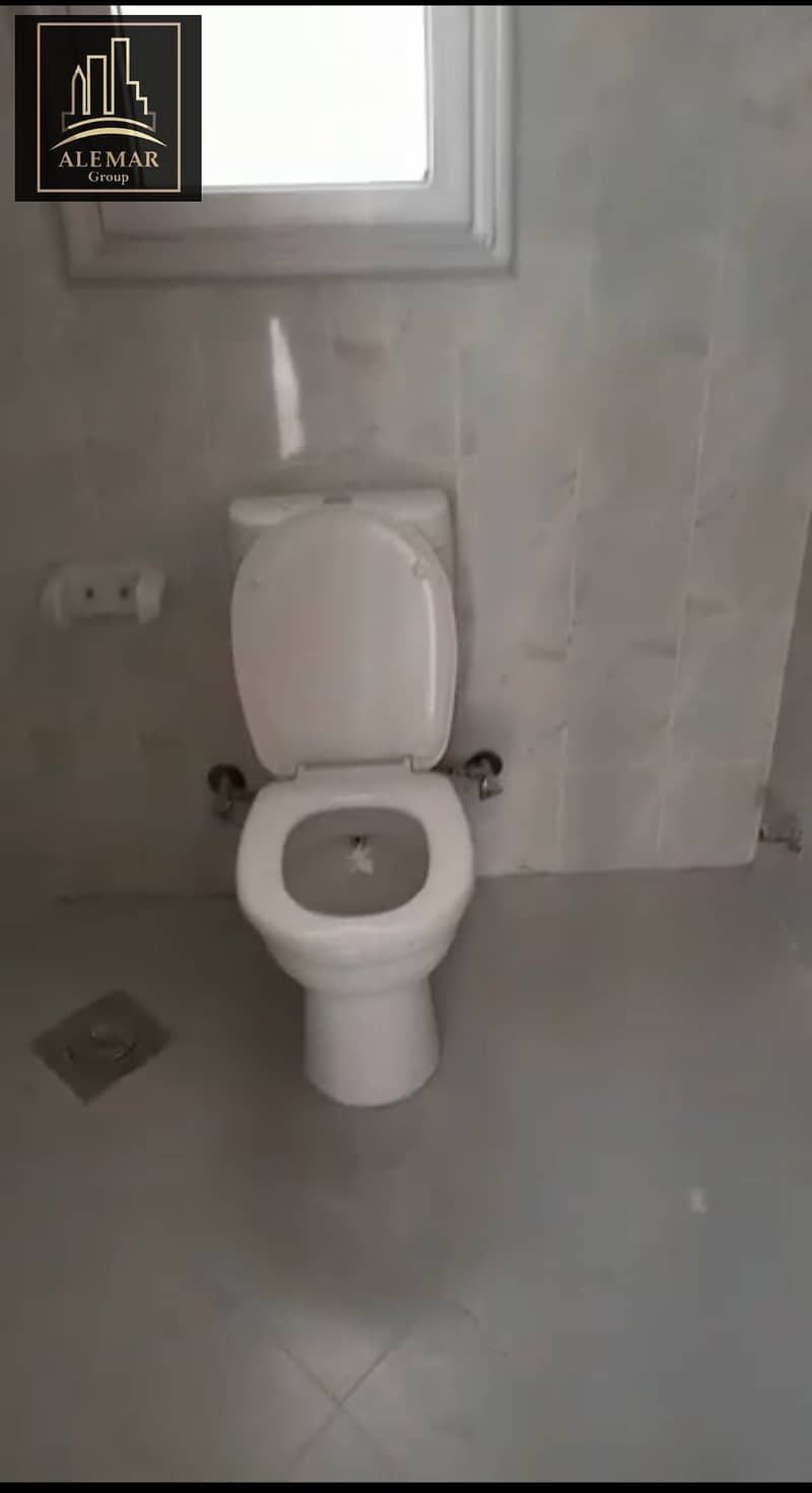 10 1000505886. jpg