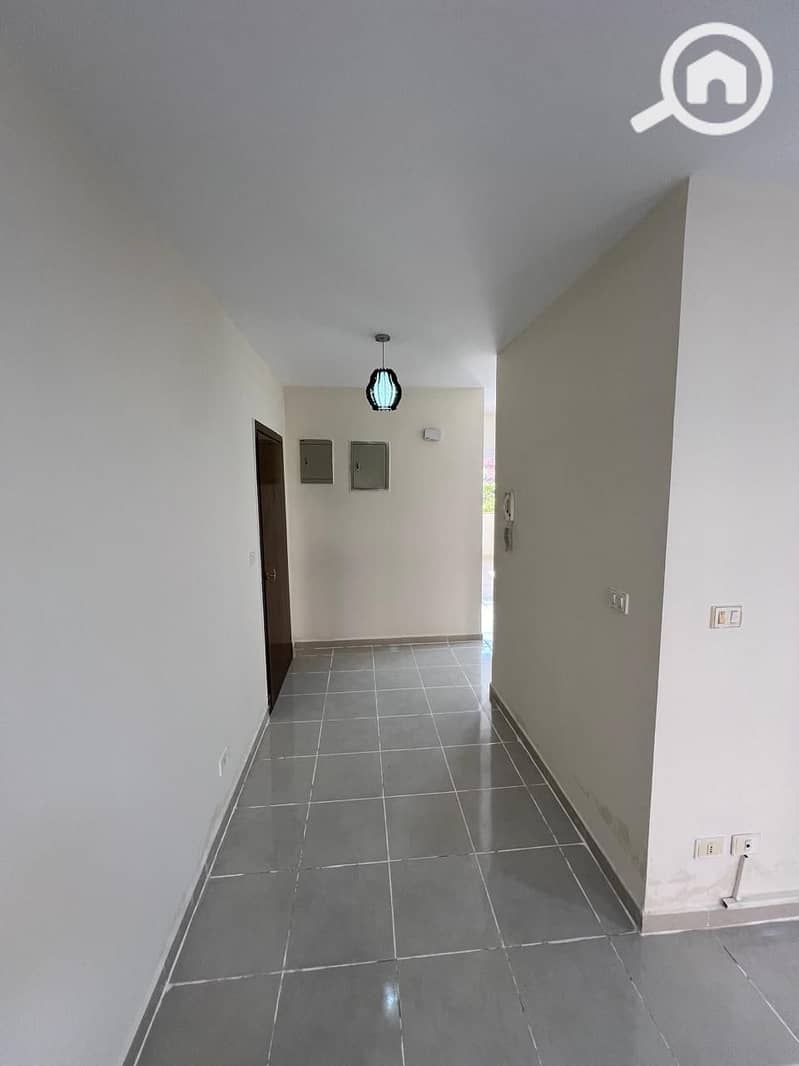 8 577149. jpg