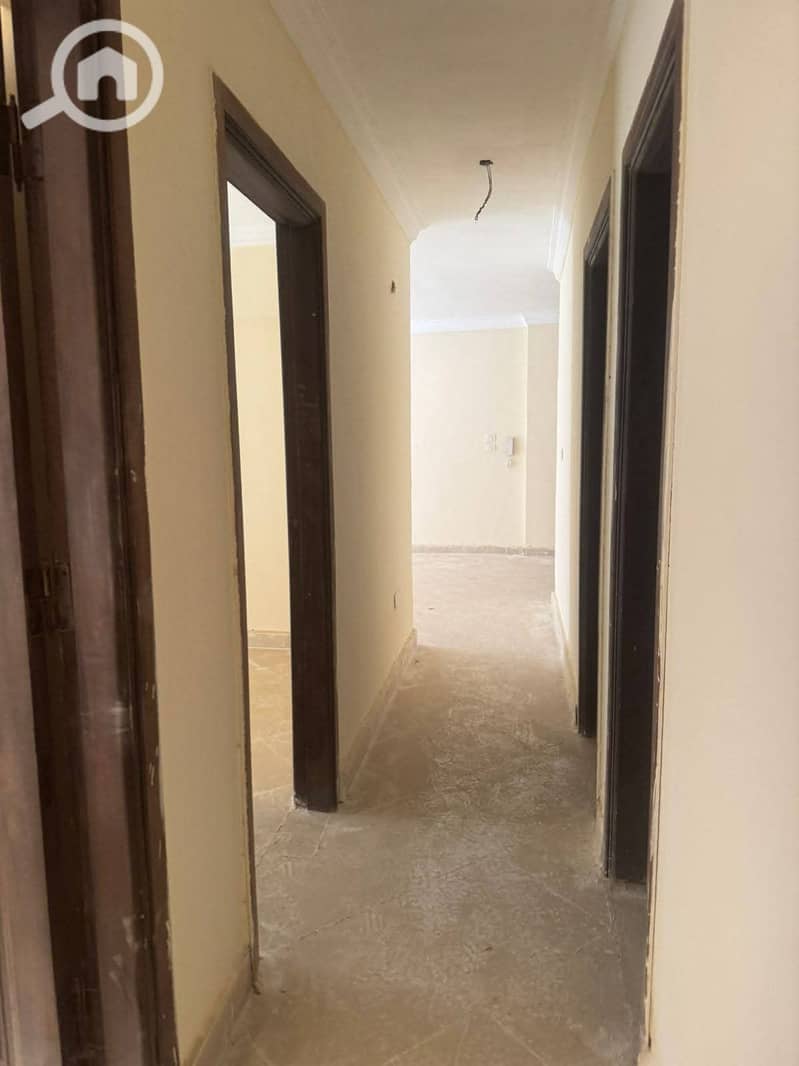 For rent, an apartment in Dar Masr Al-Qarnfal, the First Assembly, directly in front of Gate 24 of Al-Rehab and the Eastern Market, and on the Northern 90, directly in front of Gate 6, with an area of 140 m and a distinctive view. - Ansicht 6