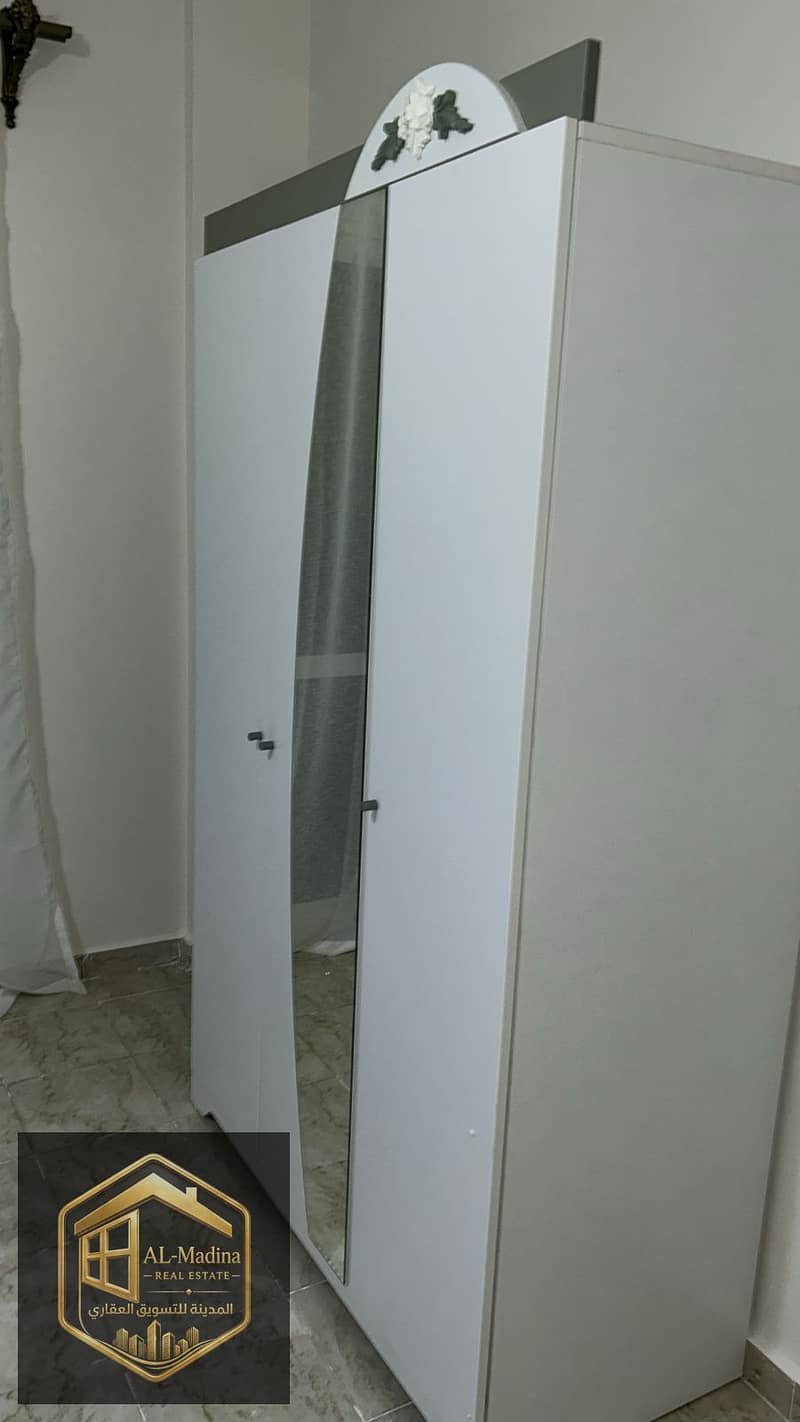 9 1001163198. jpg
