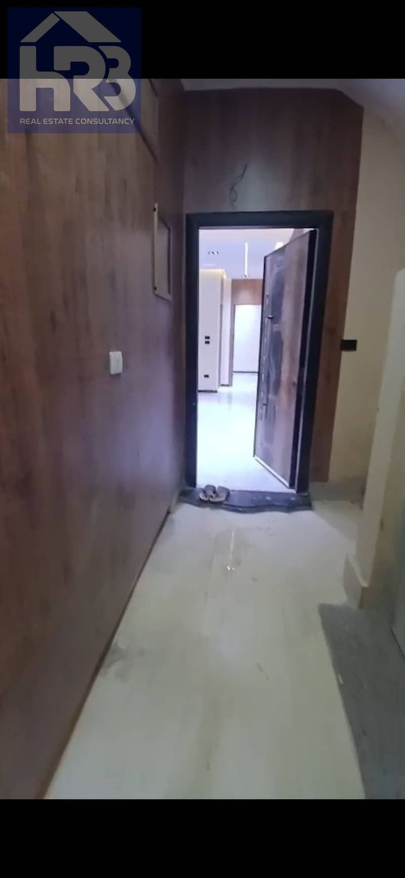 3 1001589642. jpg