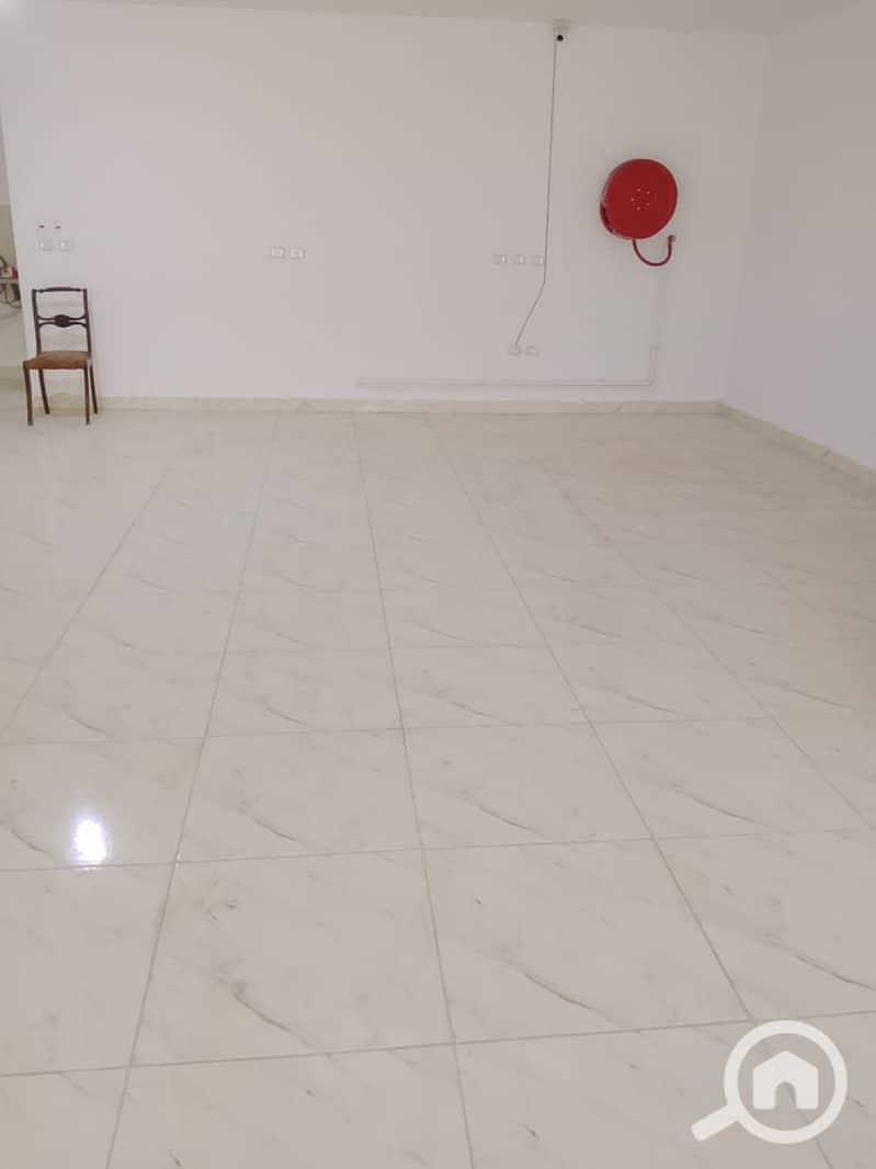 9 1000193517. jpg