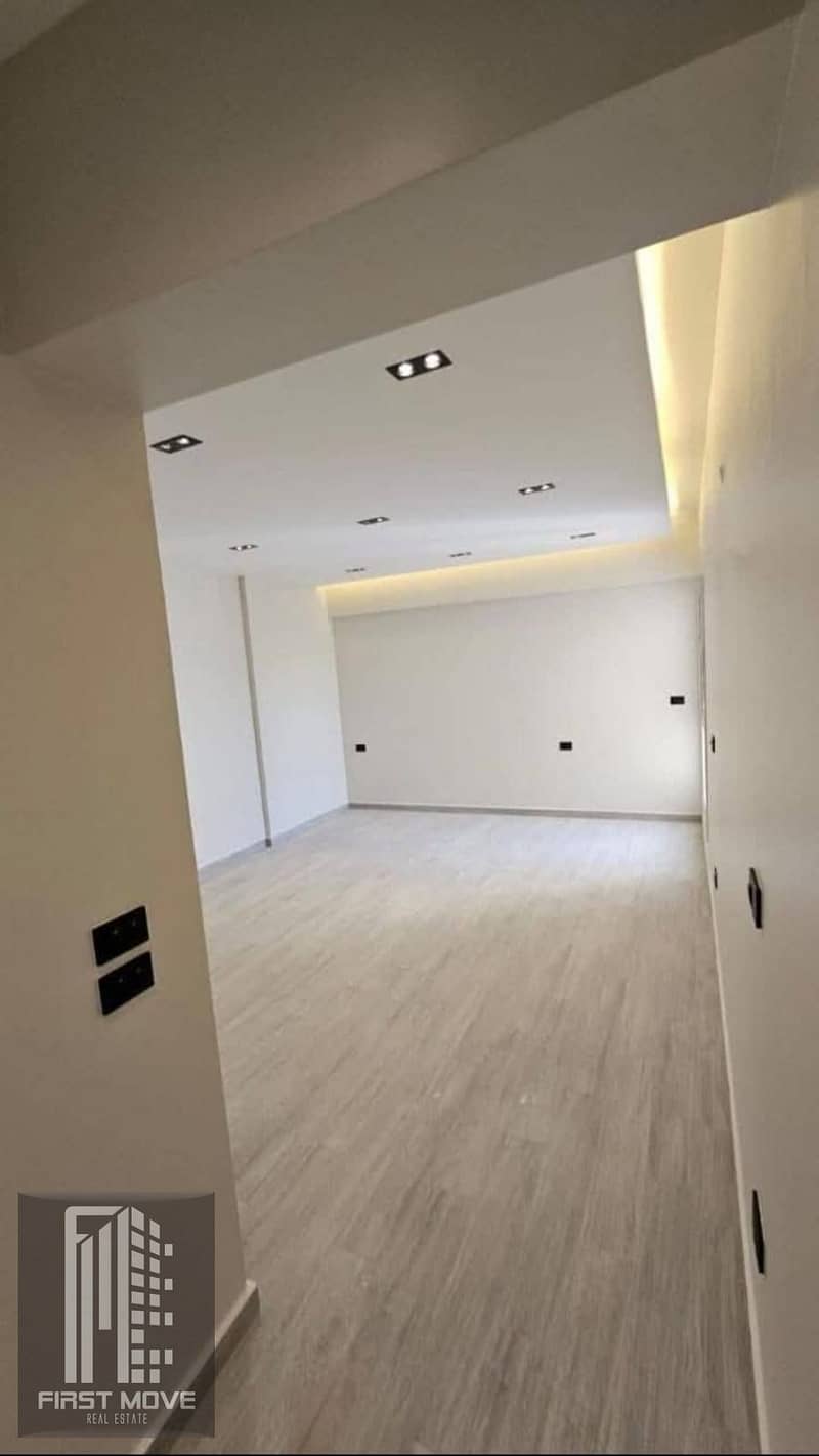 Apartment for sale with immediate delivery in Maya Compound, Fifth Settlement, fully finished, 127 square meters, 3 bedrooms, in a prime location next to Al Rehab, the Suez Road, and the American University. - Bild 2