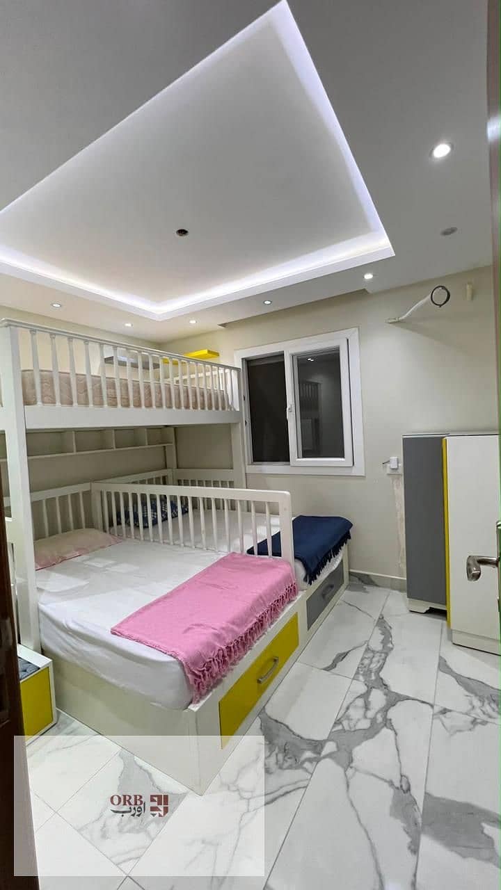 9 5e710f9e-ad7c-4e3a-abdd-4b729caffda2. jpg