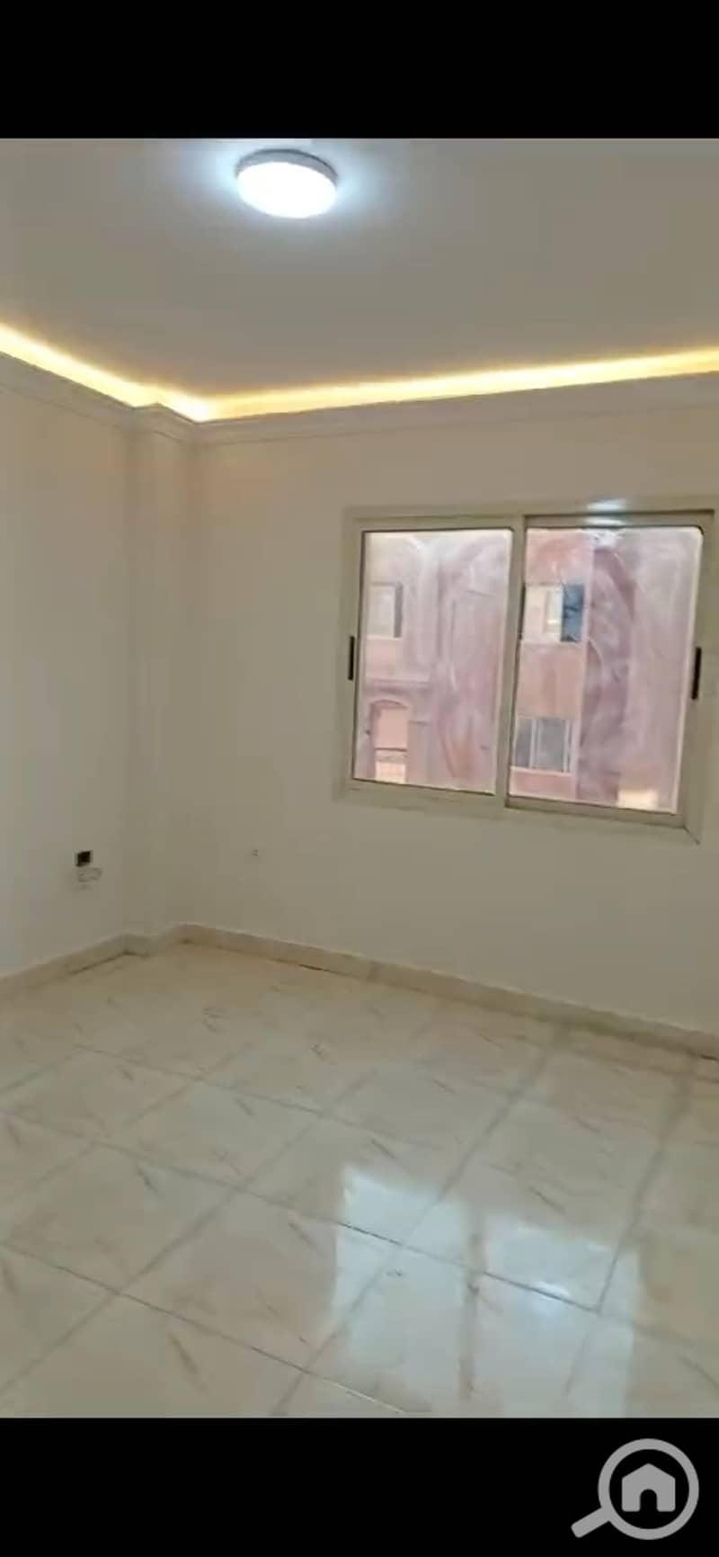 2 885951. jpg