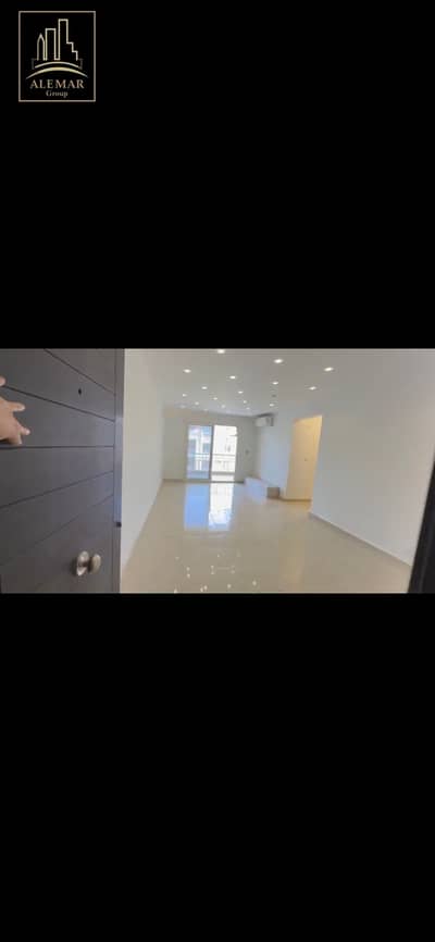2 Bedroom Apartment for Sale in Madinaty, Cairo - 211460. jpg