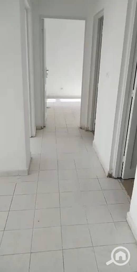 3 2dcd11f5-32a2-41e0-ad3d-4fcb65bc4840. jpg