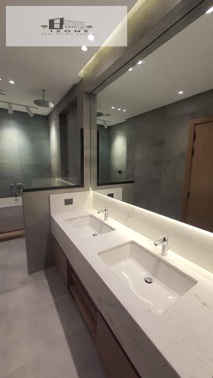 11 96c15b07-478b-417c-8f3a-15702e98cca9. jpeg