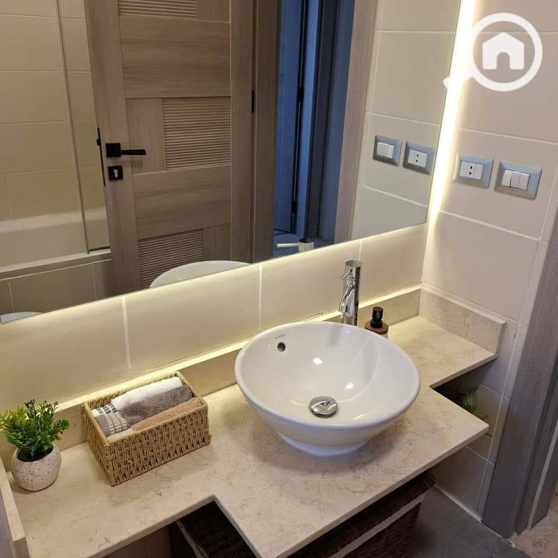 10 754235041_1074868614880881_1149234204338407995_n. jpg