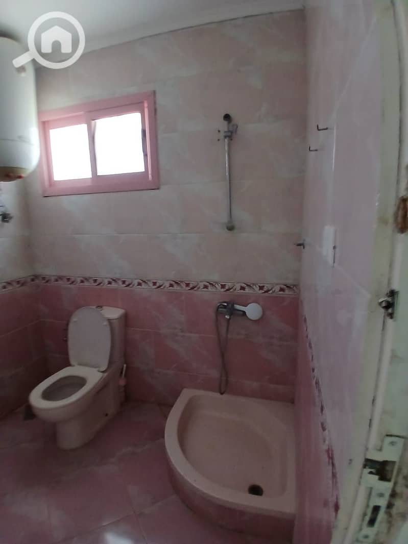 8 69051. jpg