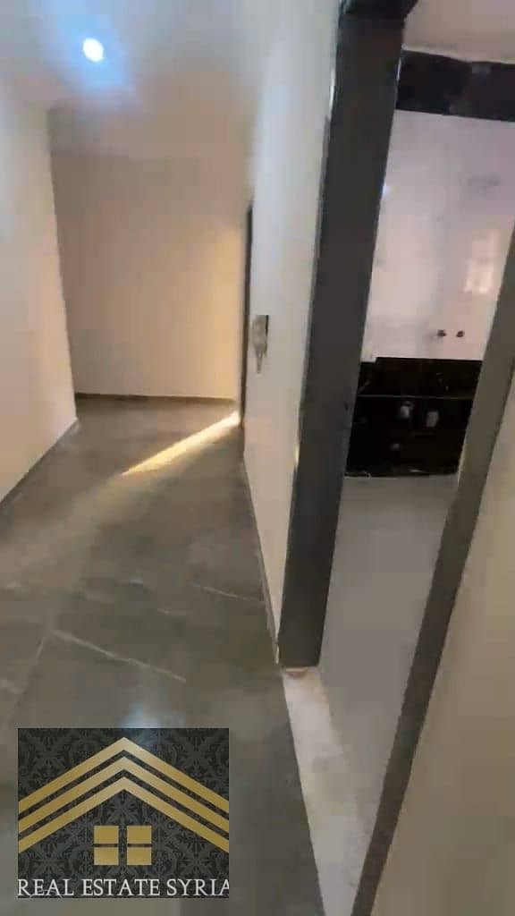 8 1000526603. jpg