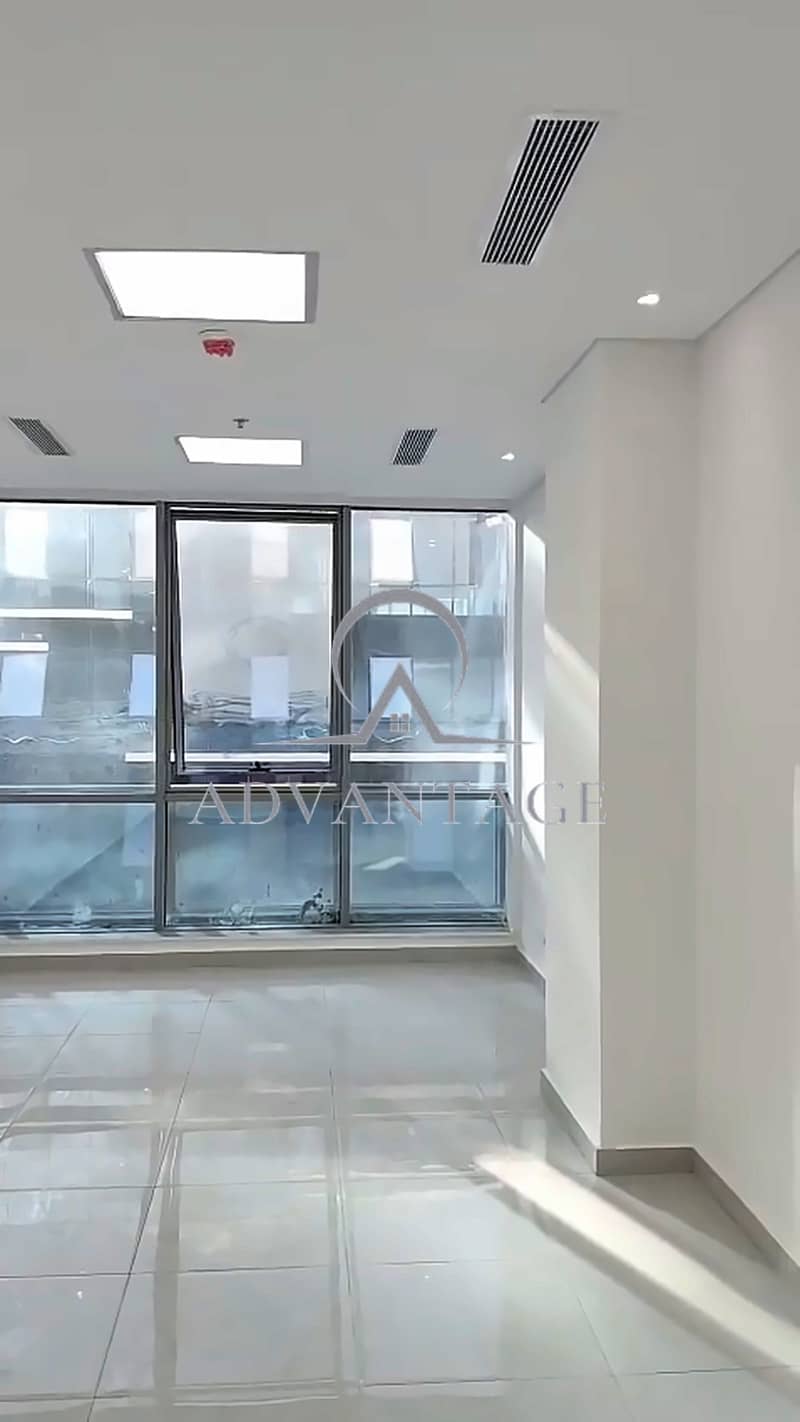 3 office_photo_4. jpg