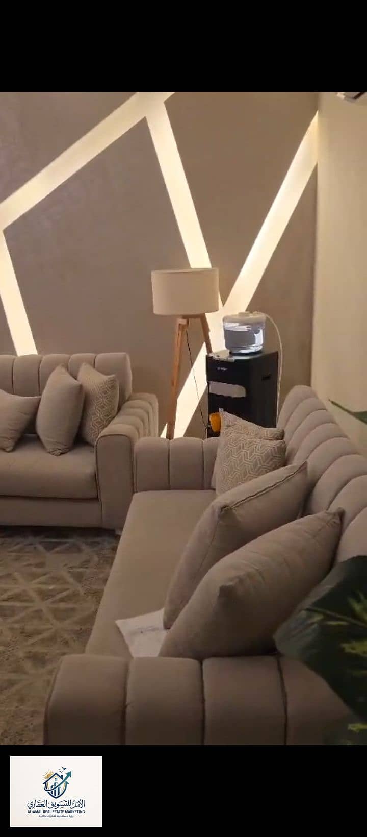4 1000241536. jpg