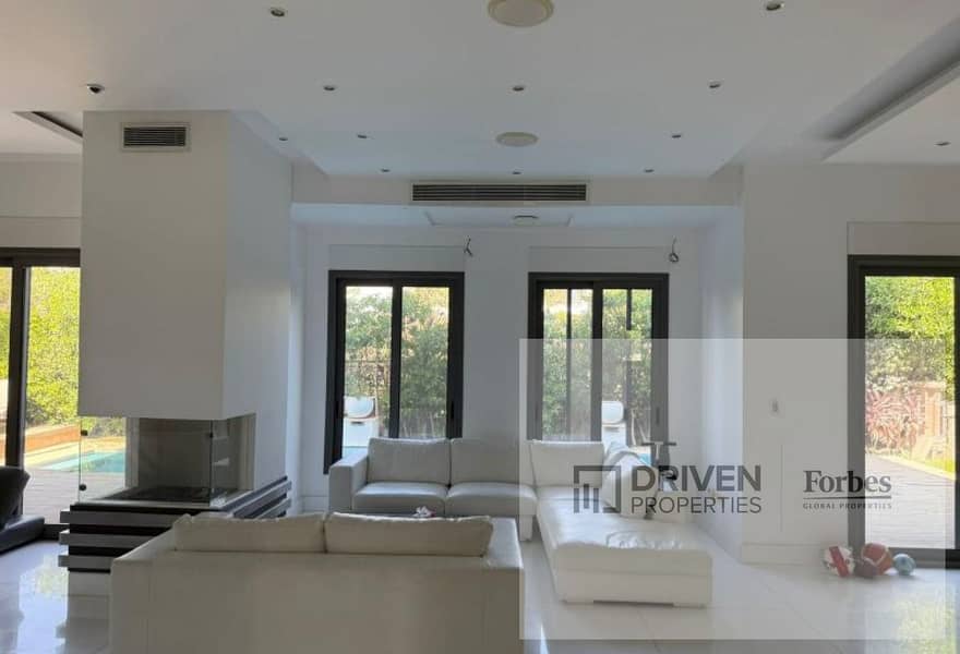 Luxury Super Lux Standalone Villa for Sale with Private Pool in Allegria Compound Beverly Hills Sheikh Zayed SODIC West - Bild 3