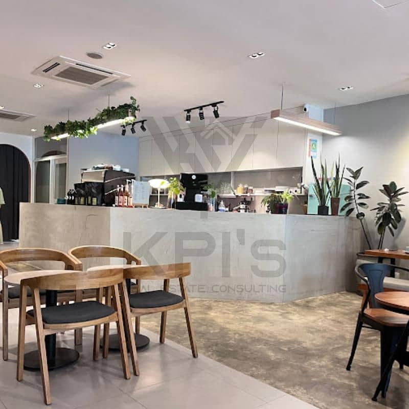 7 Fam-Cafe. jpg