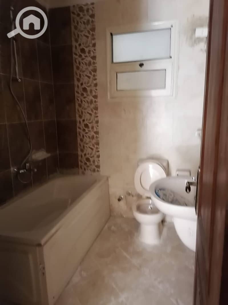 7 1000237913. jpg