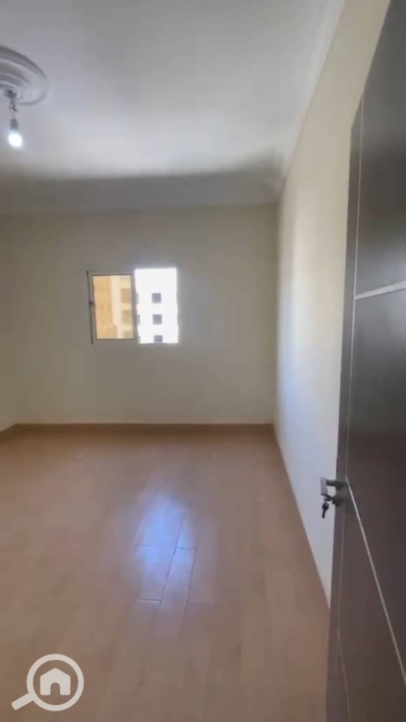 4 187160. jpg