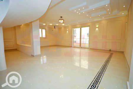 6 Bedroom Duplex for Sale in Sporting, Alexandria - WhatsApp Image 2026-07-20 at 12.10. 25 (3). jpg