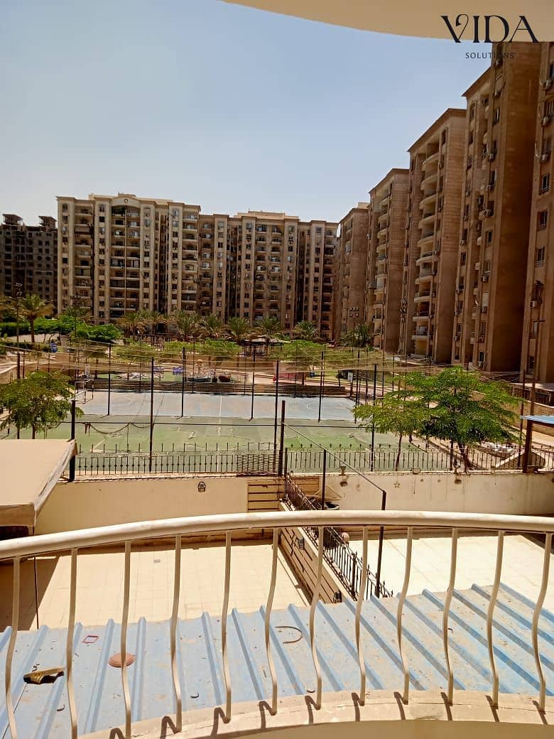 280 m² duplex with a private 90 m² garden in First District – 6th Neighborhood, Fifth Settlement, in a prime location near El Choueifat and 90th Stree - Aanzicht 3