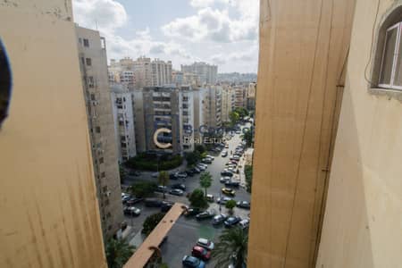 2 Bedroom Flat for Sale in Smoha, Alexandria - IMG_6853. jpg
