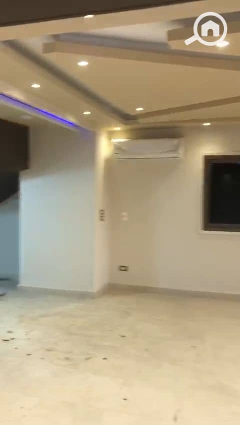 12 IMG_٢٠٢٦٠٧٢٧_١٥٥٢٠٢٠٢. jpg