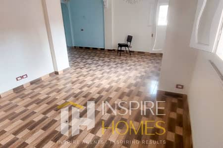 3 Bedroom Flat for Rent in Schutz, Alexandria - 1. jpg