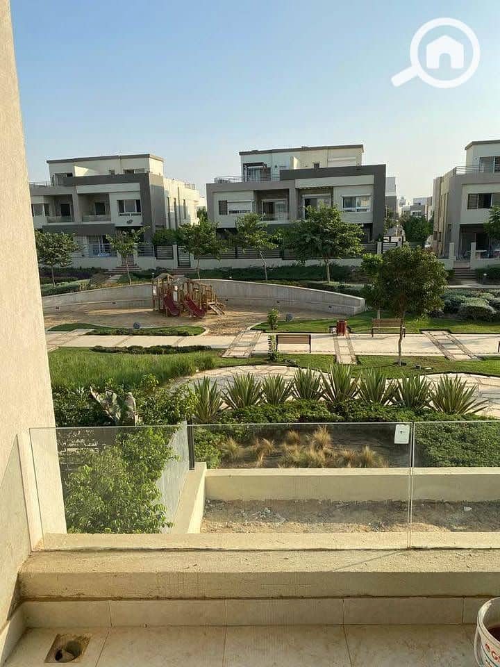 4 692167557_26763917793260304_4689016692564528223_n. jpg