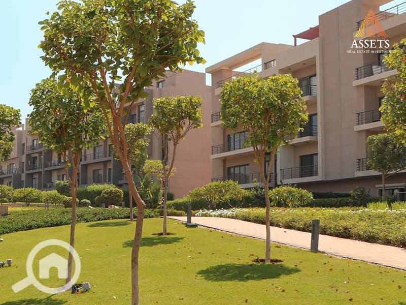 Fully finished penthouse with AC's and kitchen ready to move in Marasem compound New Cairo Fifth Settlement - Altro