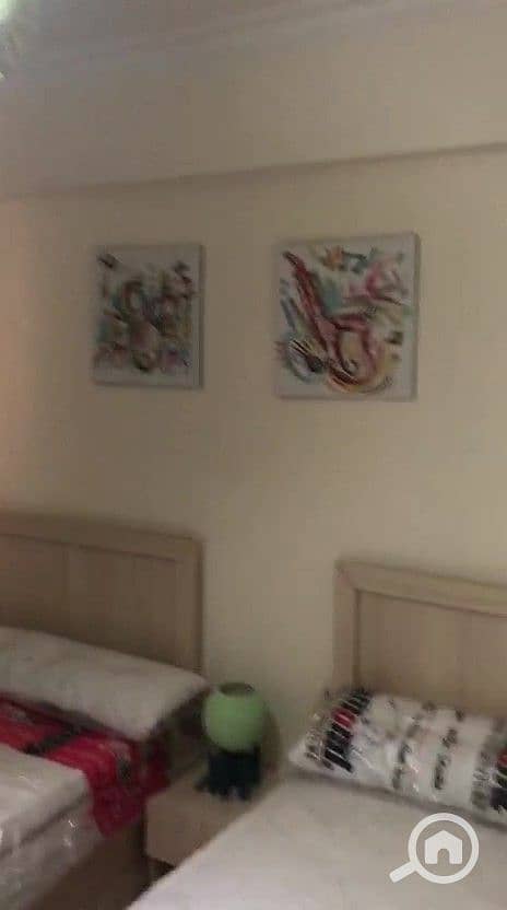 9 WhatsApp Video 2026-02-15 at 8.42. 45 PM - frame at 0m33s. jpg