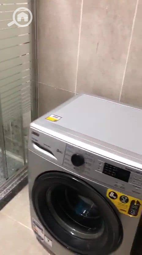 10 WhatsApp Video 2026-02-15 at 8.42. 45 PM - frame at 0m46s. jpg