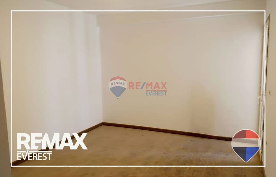 3 Bedrooms Apartment for Rent Mountain View iCity - Vedere 4