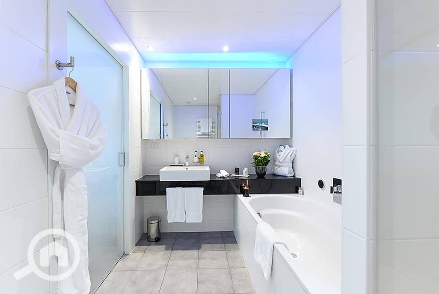 3 Bedroom-Bathroom. jpg