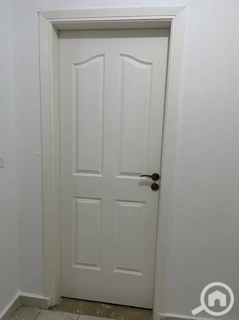 120 m² apartment in Gardenia City compound, Suez Road, first floor, super lux - Bild 4