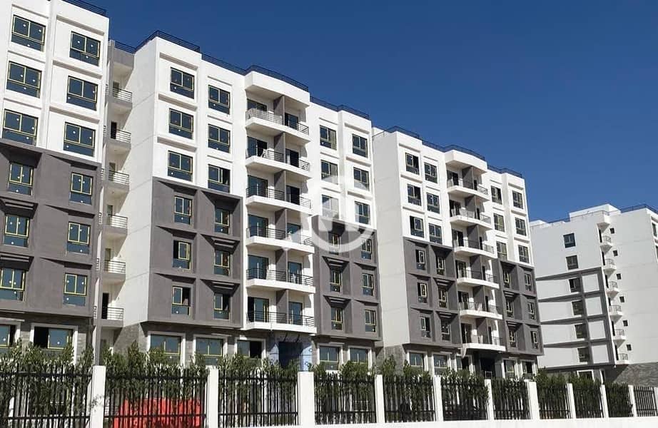 Inspect and move in immediately! Apartment for sale, 172 sqm on the tourist promenade in R7, New Administrative Capital. Prime location directly next - Vista 4