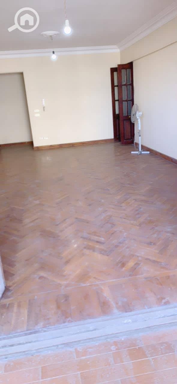 5 1000298064. jpg