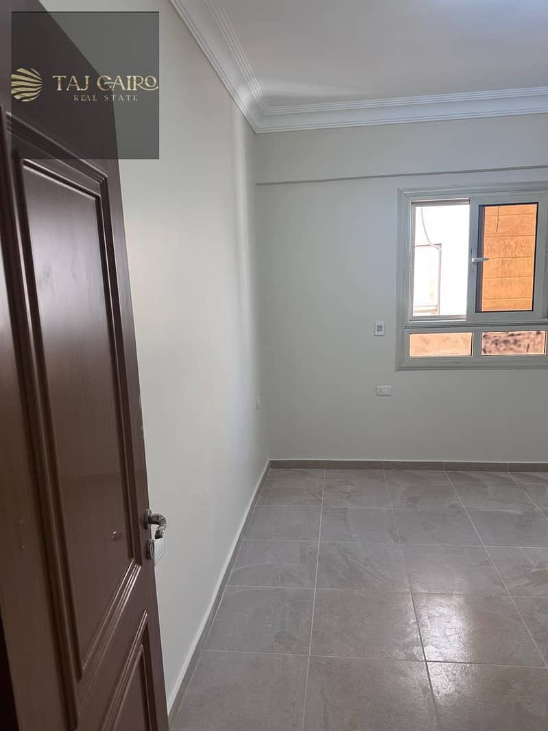 Luxury apartment for rent 195 m² in Al Andalous neighborhood (Fifth Settlement) – distinctive finishing and charming location - Mehr